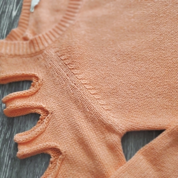 G by Guess Peekaboo Shoulder Sweater in Sherbet - Picture 3 of 14